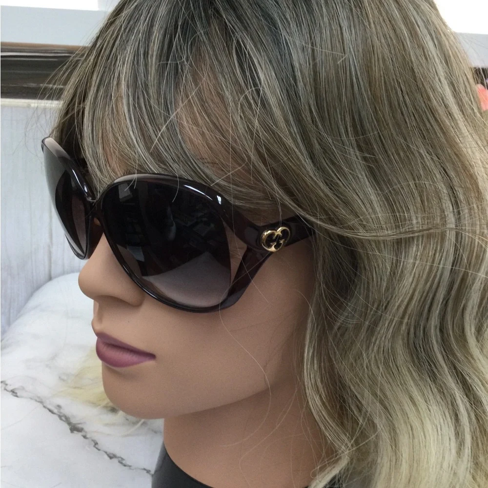 NIB Gucci Women’s Brown Gradient Oversized “Butterfly” Sunglasses